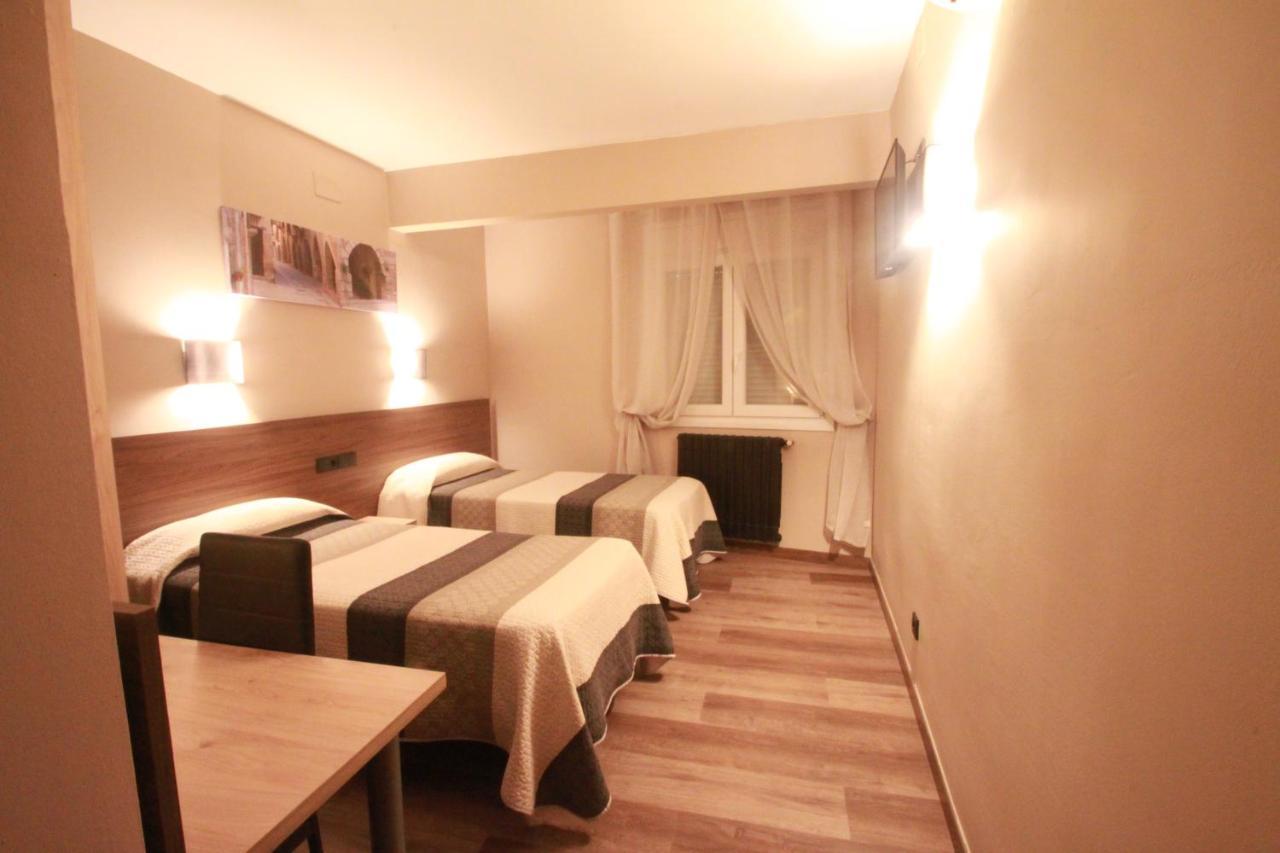 Hotel, H De L'Anton Batea Eksteriør billede