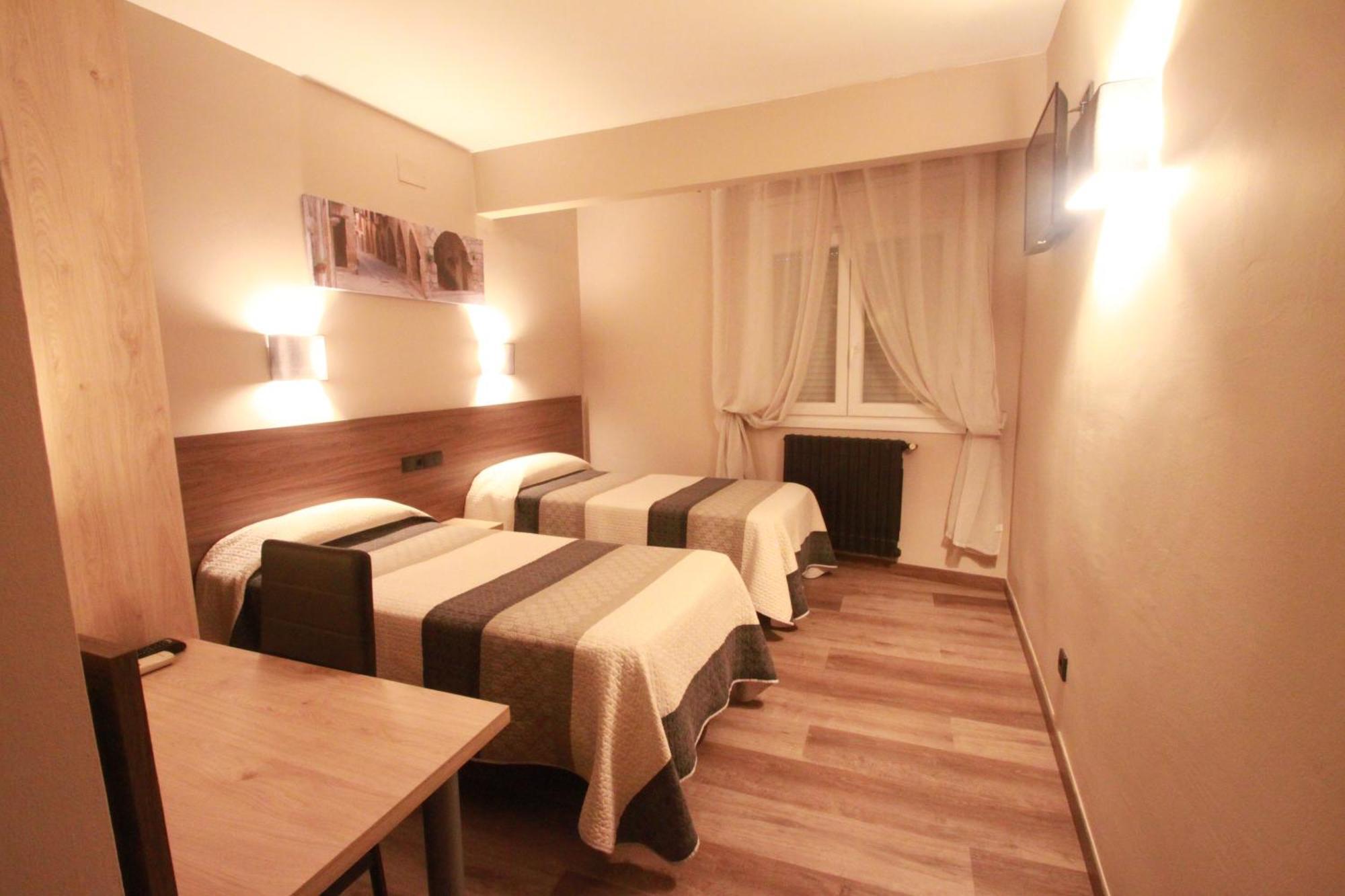 Hotel, H De L'Anton Batea Eksteriør billede